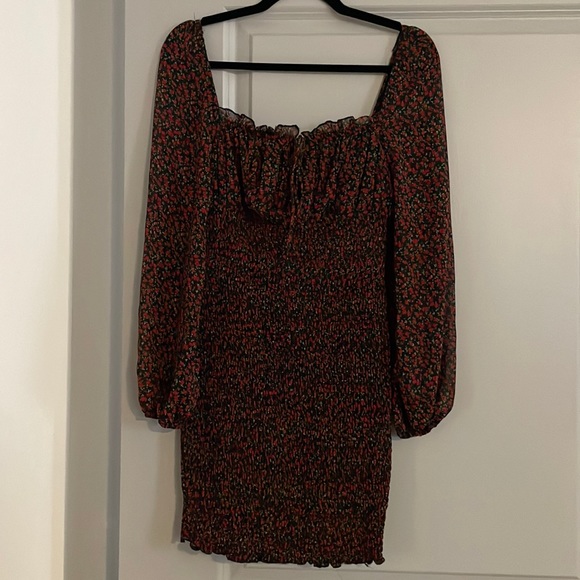 Princess Polly mini floral dress - Picture 4 of 7